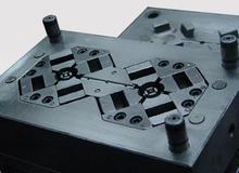 制造精密塑胶模具图片