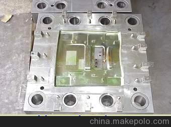 体重磅类塑料模具专业解析与深圳市宏盛发塑胶模具市场销售部介绍